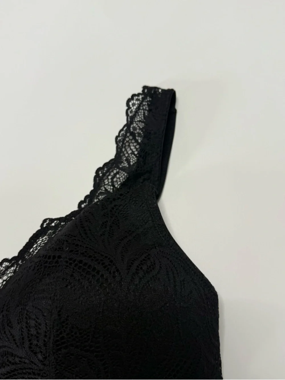Bali Black Lace Wireless Bra‎ - Women Intimates